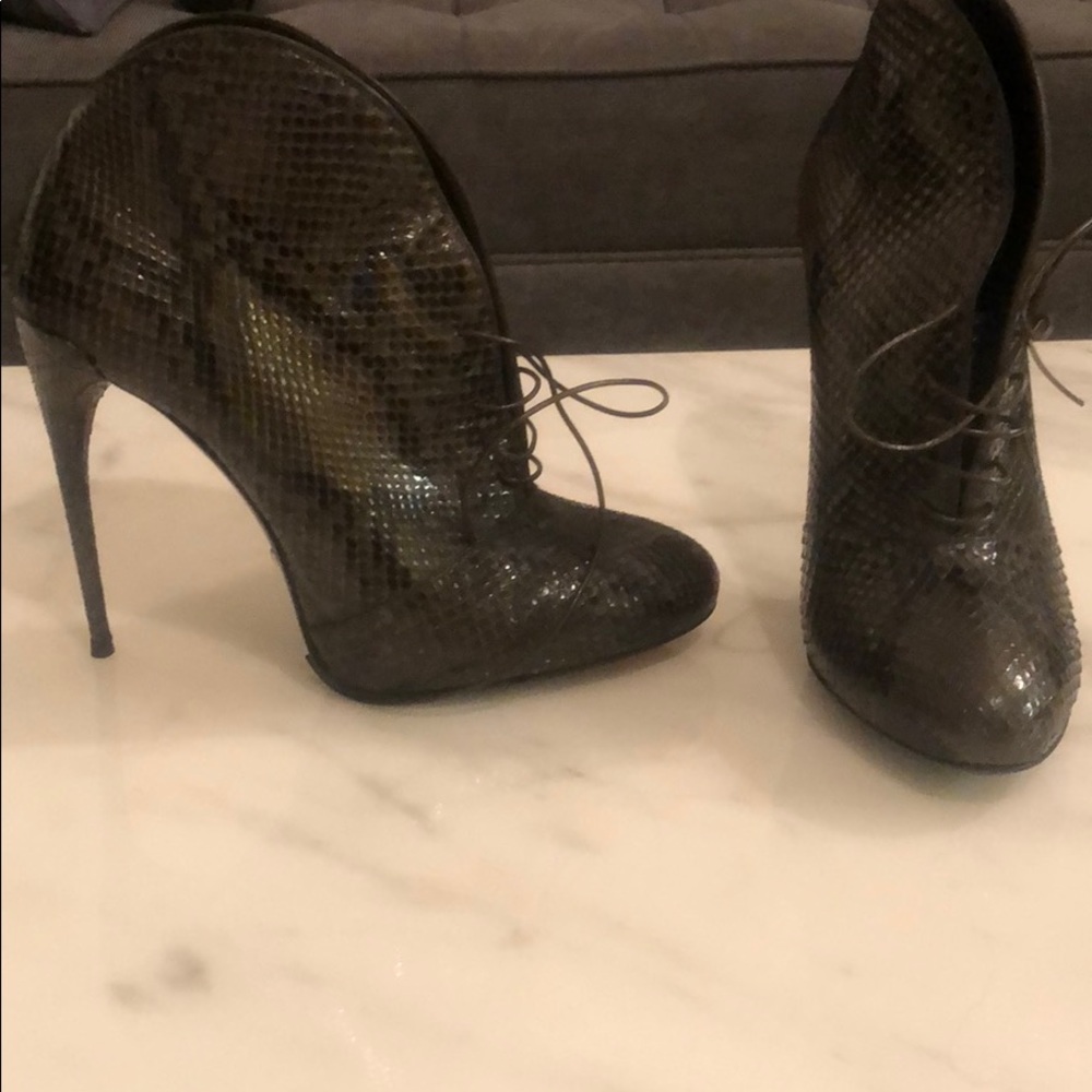 Gucci green snakeskin python bootie BRAND NEW!